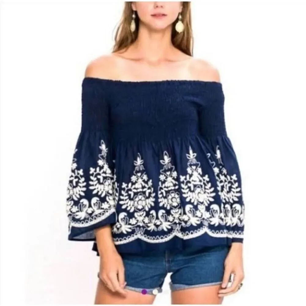 🔹️Flying Tomato Blue Embroidered Long Bell Sleeved Off Shoulder Top Small